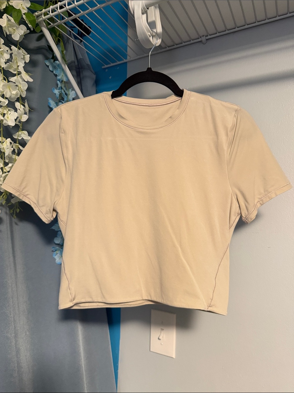 lululemon athletica Beige Crop Top